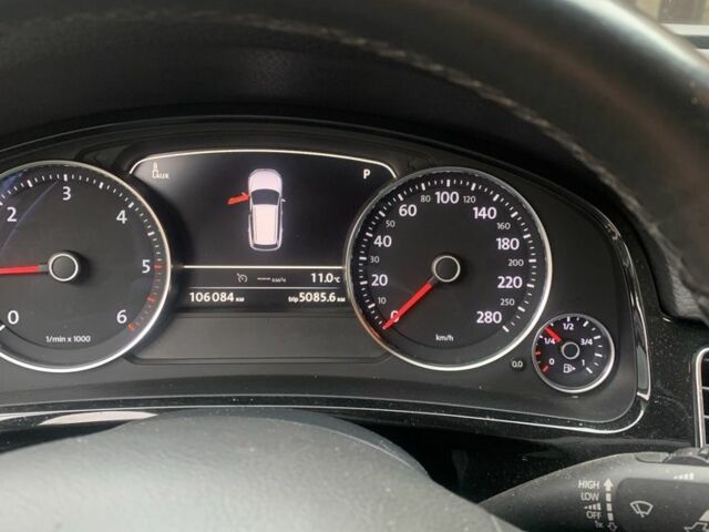 Коричневый Фольксваген Туарег, объемом двигателя 3 л и пробегом 106 тыс. км за 23000 $, фото 20 на Automoto.ua