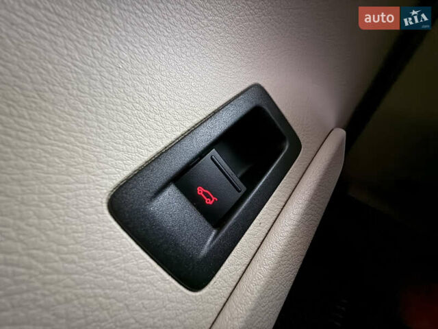 Коричневый Фольксваген Туарег, объемом двигателя 2.97 л и пробегом 239 тыс. км за 17500 $, фото 40 на Automoto.ua