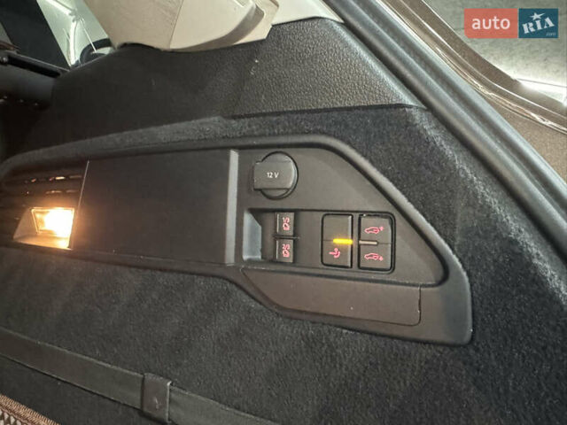 Коричневый Фольксваген Туарег, объемом двигателя 2.97 л и пробегом 300 тыс. км за 21300 $, фото 54 на Automoto.ua