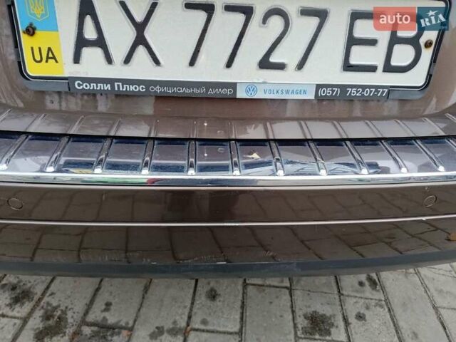 Коричневый Фольксваген Туарег, объемом двигателя 2.97 л и пробегом 225 тыс. км за 20000 $, фото 5 на Automoto.ua