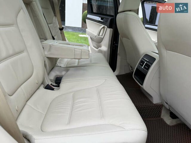 Коричневый Фольксваген Туарег, объемом двигателя 2.97 л и пробегом 239 тыс. км за 17500 $, фото 65 на Automoto.ua