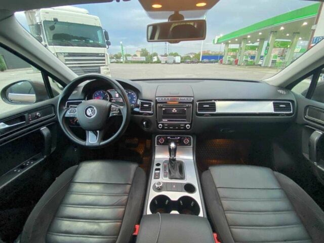 Коричневый Фольксваген Туарег, объемом двигателя 3 л и пробегом 150 тыс. км за 24950 $, фото 9 на Automoto.ua