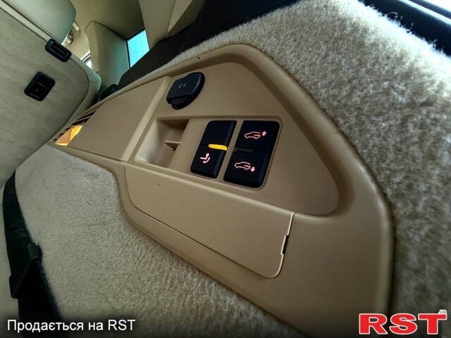 Коричневый Фольксваген Туарег, объемом двигателя 3 л и пробегом 200 тыс. км за 17500 $, фото 12 на Automoto.ua