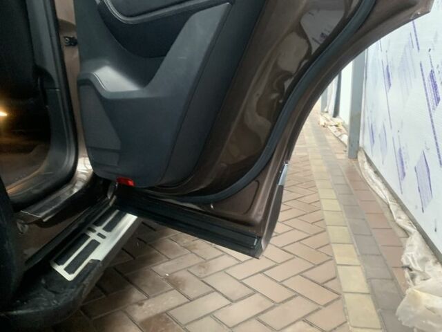 Коричневый Фольксваген Туарег, объемом двигателя 3 л и пробегом 106 тыс. км за 23000 $, фото 10 на Automoto.ua