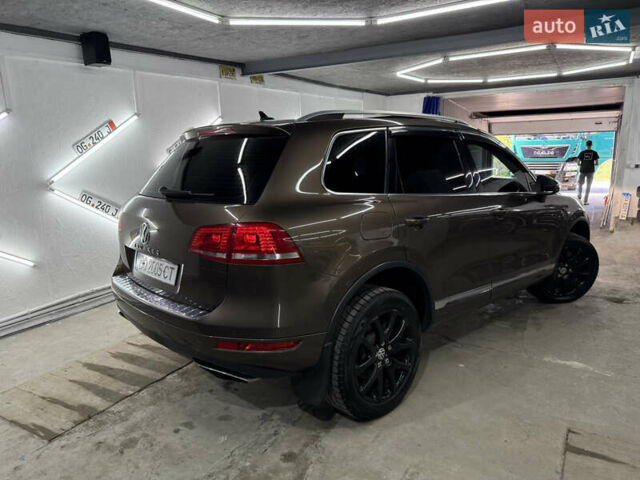 Коричневый Фольксваген Туарег, объемом двигателя 2.97 л и пробегом 300 тыс. км за 21300 $, фото 5 на Automoto.ua