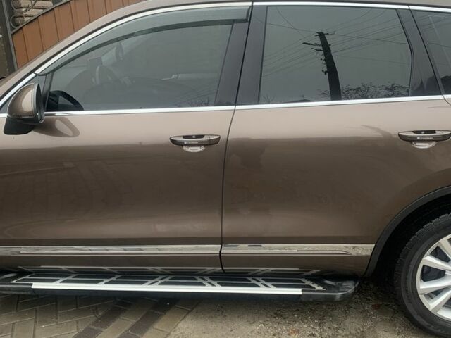 Коричневый Фольксваген Туарег, объемом двигателя 3 л и пробегом 106 тыс. км за 23000 $, фото 18 на Automoto.ua