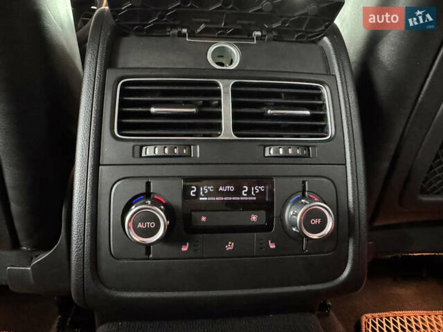 Коричневый Фольксваген Туарег, объемом двигателя 2.97 л и пробегом 300 тыс. км за 21300 $, фото 44 на Automoto.ua