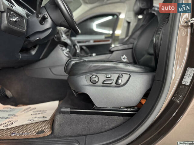 Коричневый Фольксваген Туарег, объемом двигателя 2.97 л и пробегом 300 тыс. км за 21300 $, фото 23 на Automoto.ua