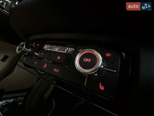 Коричневый Фольксваген Туарег, объемом двигателя 2.97 л и пробегом 239 тыс. км за 17500 $, фото 41 на Automoto.ua