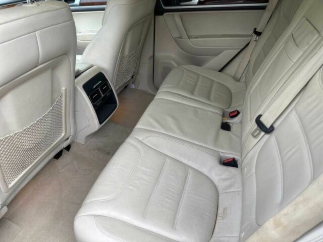 Коричневый Фольксваген Туарег, объемом двигателя 3.6 л и пробегом 82 тыс. км за 14600 $, фото 8 на Automoto.ua