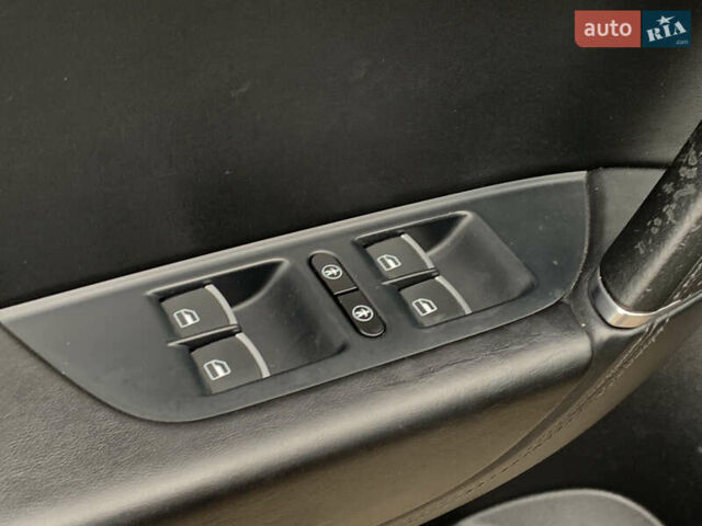 Коричневый Фольксваген Туарег, объемом двигателя 3 л и пробегом 227 тыс. км за 23855 $, фото 50 на Automoto.ua