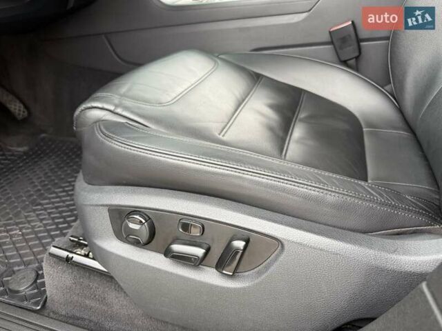 Коричневый Фольксваген Туарег, объемом двигателя 2.97 л и пробегом 144 тыс. км за 28500 $, фото 69 на Automoto.ua