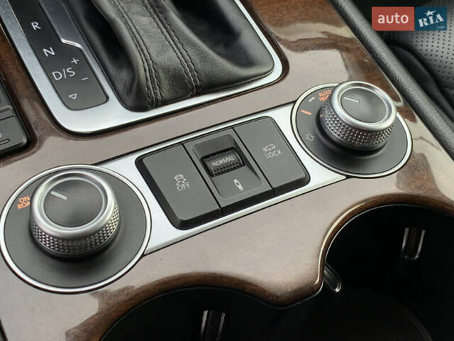 Коричневый Фольксваген Туарег, объемом двигателя 3 л и пробегом 227 тыс. км за 23855 $, фото 59 на Automoto.ua