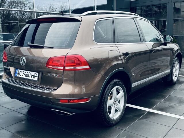 Коричневый Фольксваген Туарег, объемом двигателя 3 л и пробегом 217 тыс. км за 22000 $, фото 7 на Automoto.ua