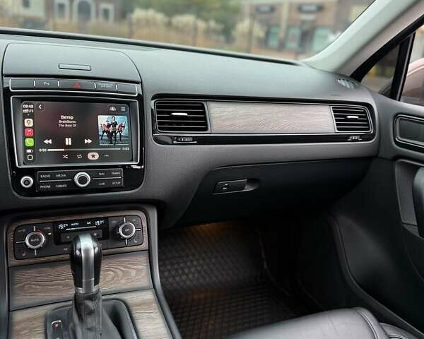 Коричневый Фольксваген Туарег, объемом двигателя 2.97 л и пробегом 144 тыс. км за 28500 $, фото 91 на Automoto.ua