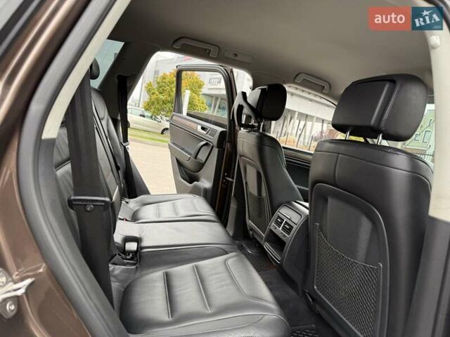 Коричневый Фольксваген Туарег, объемом двигателя 2.97 л и пробегом 144 тыс. км за 28500 $, фото 99 на Automoto.ua