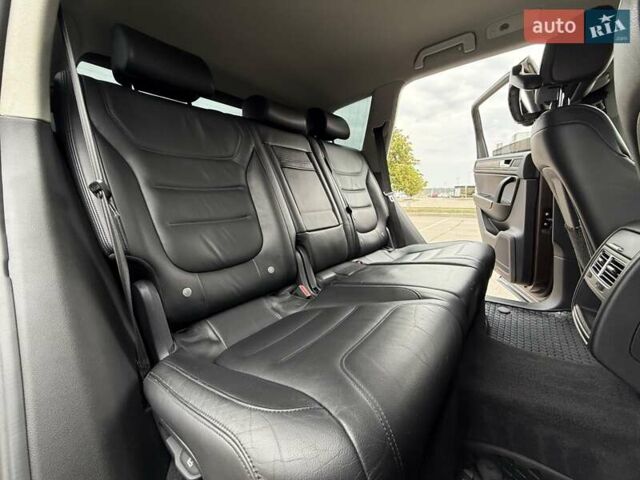 Коричневый Фольксваген Туарег, объемом двигателя 2.97 л и пробегом 144 тыс. км за 28500 $, фото 102 на Automoto.ua