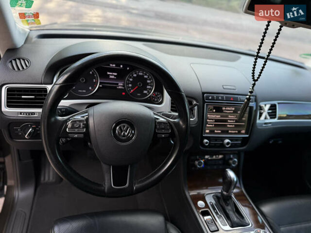 Коричневый Фольксваген Туарег, объемом двигателя 3 л и пробегом 227 тыс. км за 24450 $, фото 34 на Automoto.ua