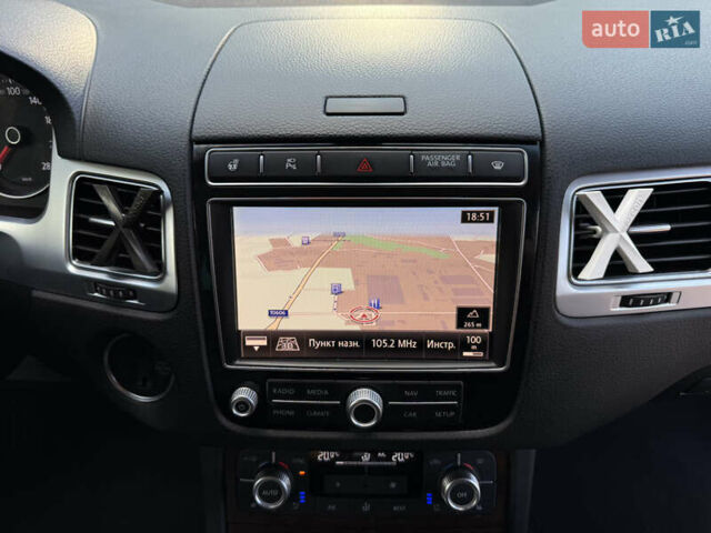 Коричневый Фольксваген Туарег, объемом двигателя 3 л и пробегом 227 тыс. км за 24450 $, фото 43 на Automoto.ua