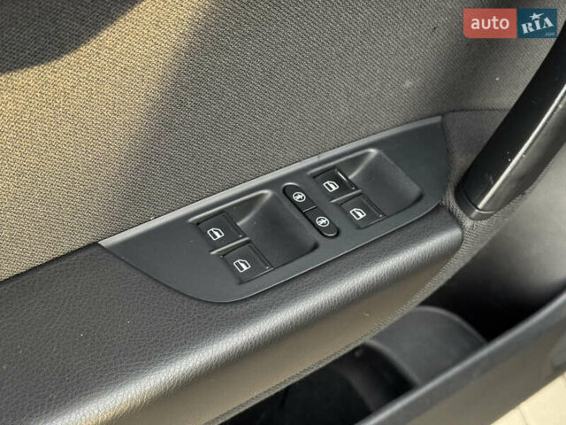 Коричневый Фольксваген Туарег, объемом двигателя 2.97 л и пробегом 292 тыс. км за 20500 $, фото 25 на Automoto.ua