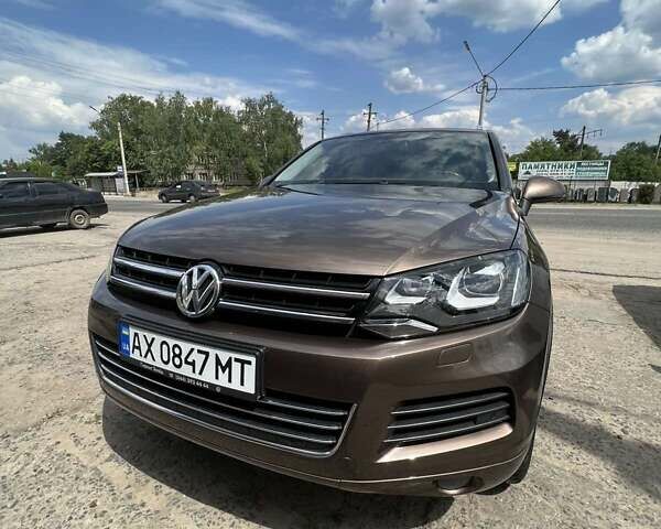 Коричневий Фольксваген Туарег, об'ємом двигуна 2.97 л та пробігом 205 тис. км за 24000 $, фото 4 на Automoto.ua