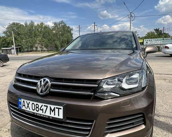 Коричневий Фольксваген Туарег, об'ємом двигуна 2.97 л та пробігом 205 тис. км за 24000 $, фото 2 на Automoto.ua