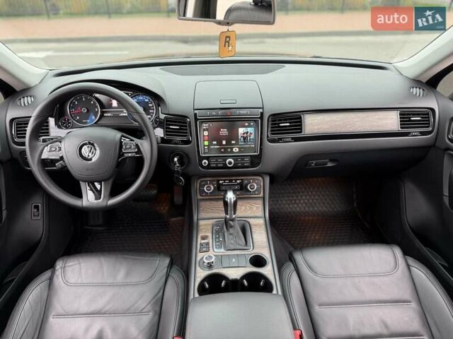 Коричневый Фольксваген Туарег, объемом двигателя 2.97 л и пробегом 144 тыс. км за 28500 $, фото 89 на Automoto.ua