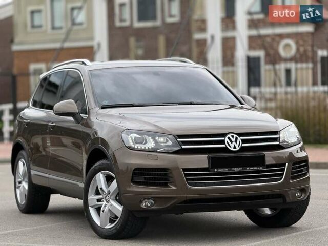 Коричневый Фольксваген Туарег, объемом двигателя 2.97 л и пробегом 144 тыс. км за 28500 $, фото 48 на Automoto.ua