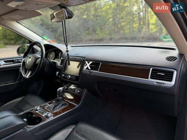 Коричневый Фольксваген Туарег, объемом двигателя 3 л и пробегом 227 тыс. км за 24450 $, фото 41 на Automoto.ua