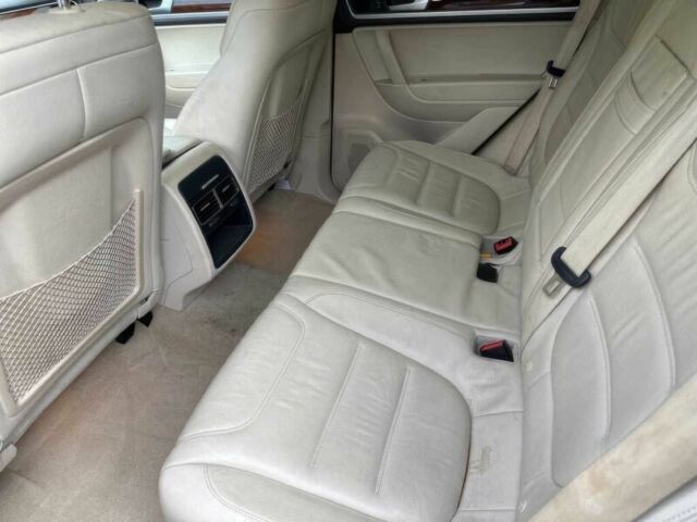 Коричневый Фольксваген Туарег, объемом двигателя 3.6 л и пробегом 84 тыс. км за 14700 $, фото 8 на Automoto.ua