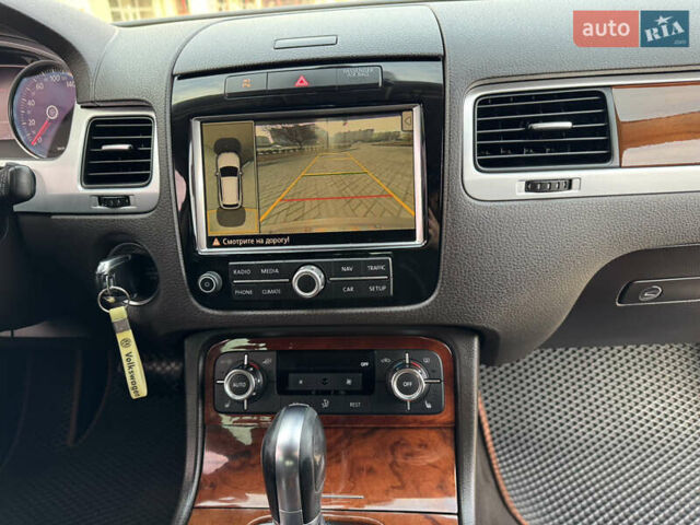 Коричневый Фольксваген Туарег, объемом двигателя 3 л и пробегом 191 тыс. км за 18000 $, фото 30 на Automoto.ua