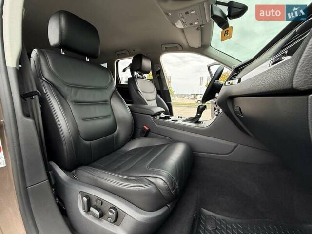 Коричневый Фольксваген Туарег, объемом двигателя 2.97 л и пробегом 144 тыс. км за 28500 $, фото 115 на Automoto.ua