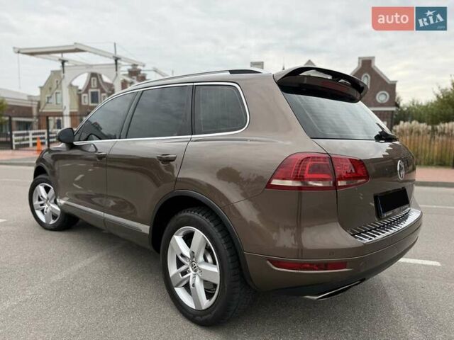 Коричневый Фольксваген Туарег, объемом двигателя 2.97 л и пробегом 144 тыс. км за 28500 $, фото 17 на Automoto.ua