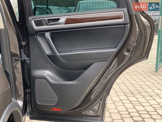 Коричневый Фольксваген Туарег, объемом двигателя 3 л и пробегом 227 тыс. км за 23855 $, фото 34 на Automoto.ua