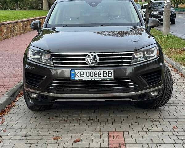 Коричневий Фольксваген Туарег, об'ємом двигуна 3.6 л та пробігом 253 тис. км за 20700 $, фото 6 на Automoto.ua