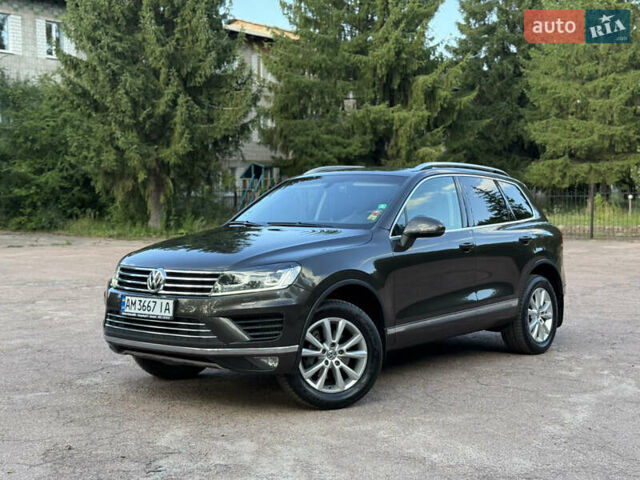 Коричневый Фольксваген Туарег, объемом двигателя 3 л и пробегом 227 тыс. км за 24450 $, фото 1 на Automoto.ua