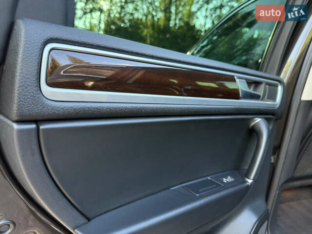 Коричневый Фольксваген Туарег, объемом двигателя 3 л и пробегом 227 тыс. км за 24450 $, фото 57 на Automoto.ua