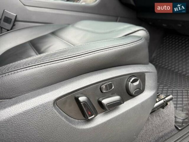 Коричневый Фольксваген Туарег, объемом двигателя 2.97 л и пробегом 144 тыс. км за 28500 $, фото 107 на Automoto.ua