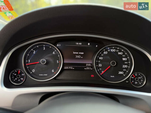 Коричневый Фольксваген Туарег, объемом двигателя 3 л и пробегом 227 тыс. км за 24450 $, фото 35 на Automoto.ua