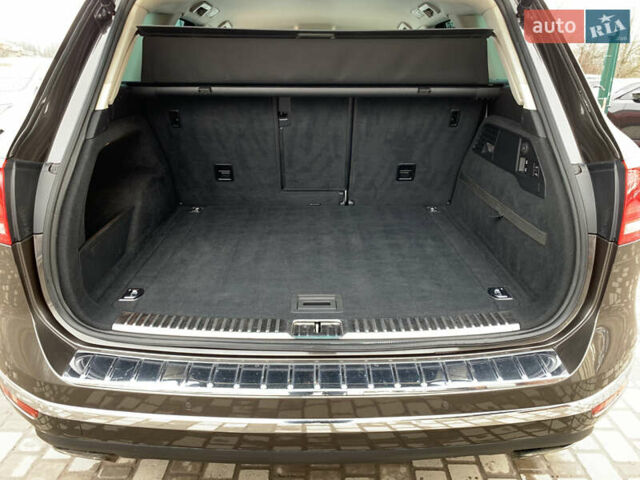 Коричневый Фольксваген Туарег, объемом двигателя 3 л и пробегом 227 тыс. км за 23855 $, фото 30 на Automoto.ua