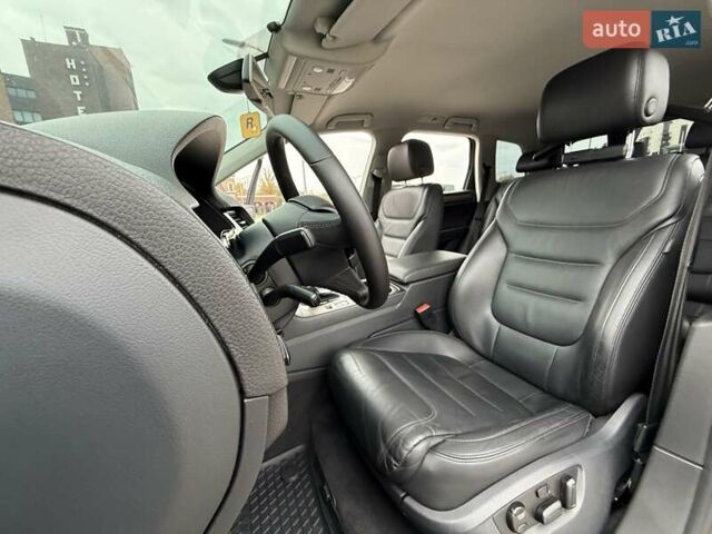 Коричневый Фольксваген Туарег, объемом двигателя 2.97 л и пробегом 144 тыс. км за 28500 $, фото 73 на Automoto.ua