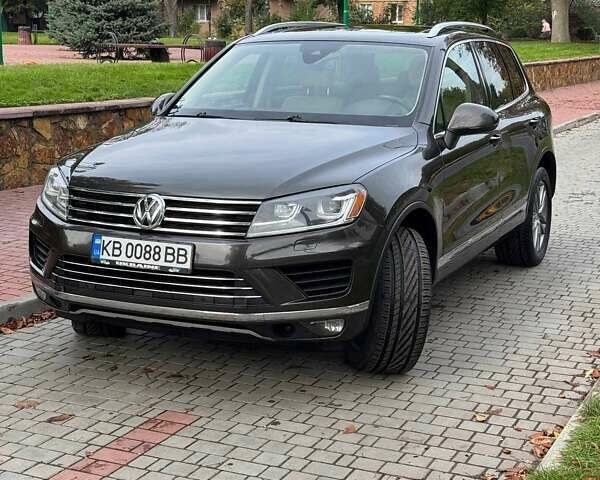 Коричневий Фольксваген Туарег, об'ємом двигуна 3.6 л та пробігом 253 тис. км за 20700 $, фото 7 на Automoto.ua
