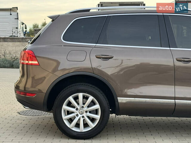 Коричневый Фольксваген Туарег, объемом двигателя 2.97 л и пробегом 292 тыс. км за 20500 $, фото 6 на Automoto.ua