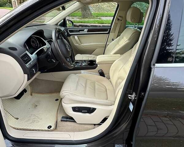 Коричневий Фольксваген Туарег, об'ємом двигуна 3.6 л та пробігом 253 тис. км за 20700 $, фото 23 на Automoto.ua