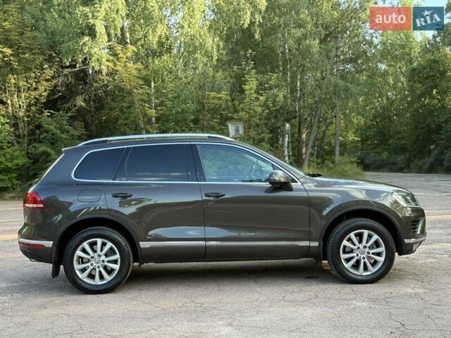 Коричневый Фольксваген Туарег, объемом двигателя 3 л и пробегом 227 тыс. км за 24450 $, фото 6 на Automoto.ua