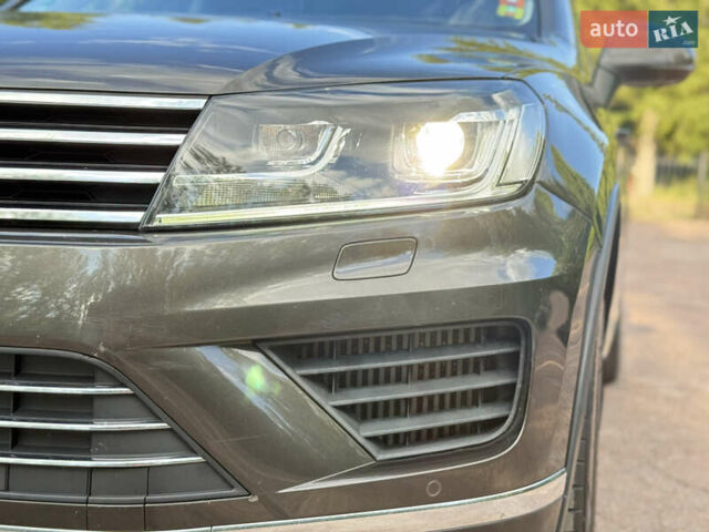 Коричневый Фольксваген Туарег, объемом двигателя 3 л и пробегом 227 тыс. км за 24450 $, фото 25 на Automoto.ua