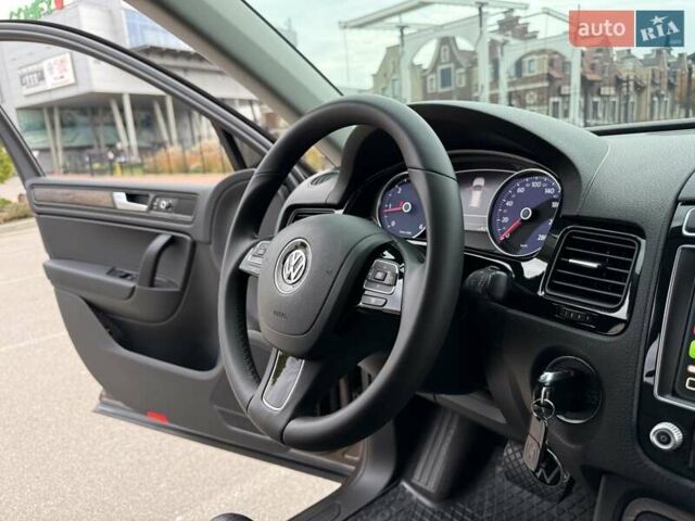 Коричневый Фольксваген Туарег, объемом двигателя 2.97 л и пробегом 144 тыс. км за 28500 $, фото 113 на Automoto.ua