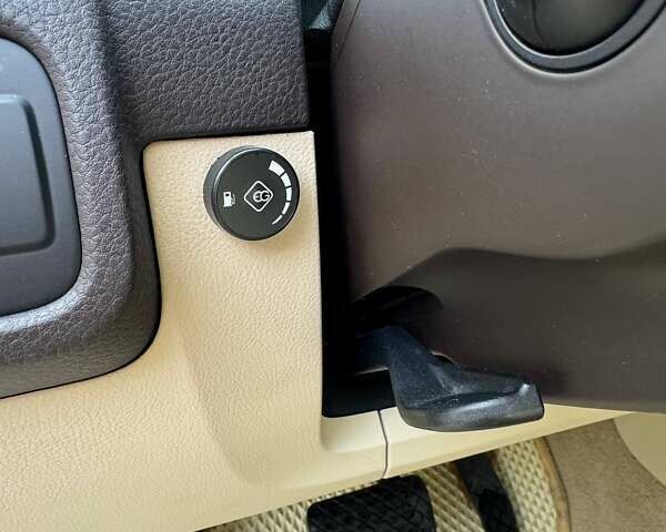 Коричневий Фольксваген Туарег, об'ємом двигуна 3.6 л та пробігом 253 тис. км за 20700 $, фото 22 на Automoto.ua