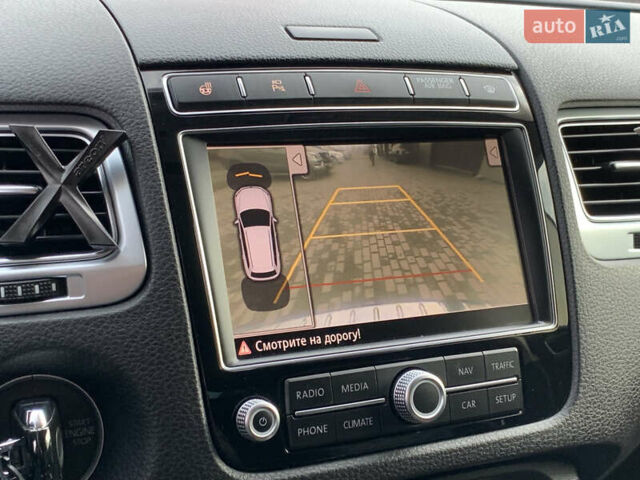 Коричневый Фольксваген Туарег, объемом двигателя 3 л и пробегом 227 тыс. км за 23855 $, фото 63 на Automoto.ua