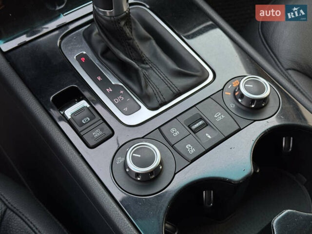 Коричневый Фольксваген Туарег, объемом двигателя 2.97 л и пробегом 292 тыс. км за 20500 $, фото 30 на Automoto.ua